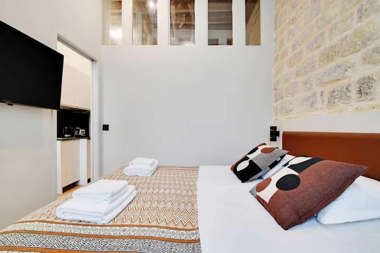 Les Halles - Grands Boulevards Stylish 2Br - 6P París Apartamento
